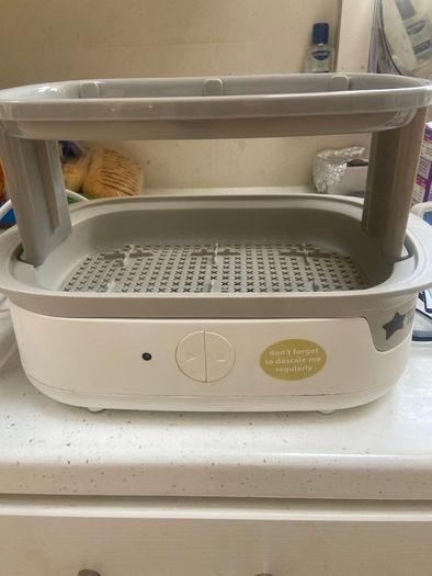 Electric steam steriliser