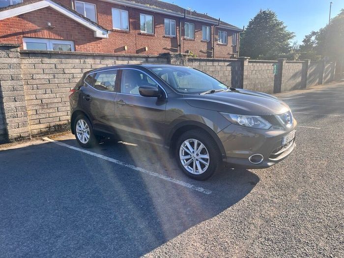 Nissan Qashqai J11 1.5d (Tax until 3/27, NCT 5/27)
