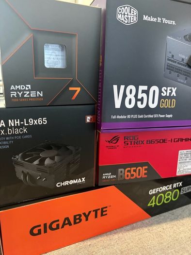 High-end Sff Gaming Pc Rtx 4080 Super Ryzen 7 64gb Ddr5 2tb Nvme