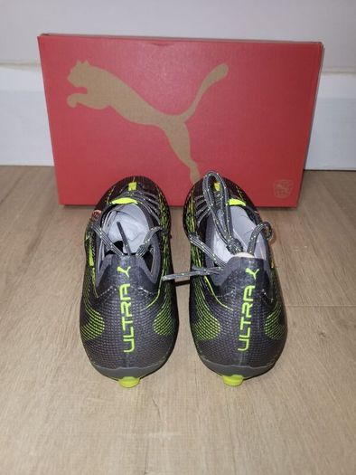 ULTRA 5 PRO FG/AG Football Boots - size 5