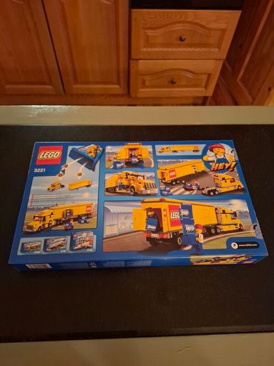 Lego City Cargo Truck 3221