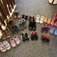 UK7&8 girls shoes