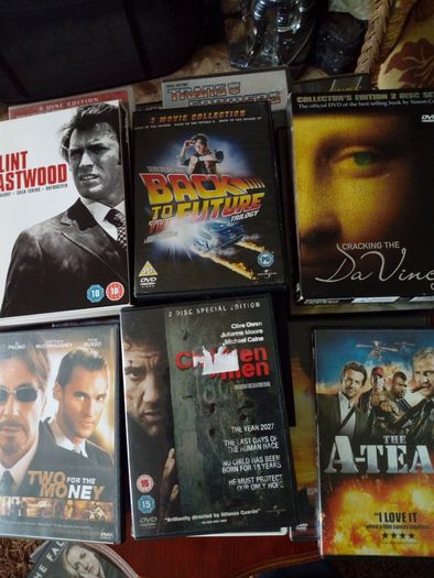 Dvd: Thriller/Action/Drama/Comedy/Horror Movies.