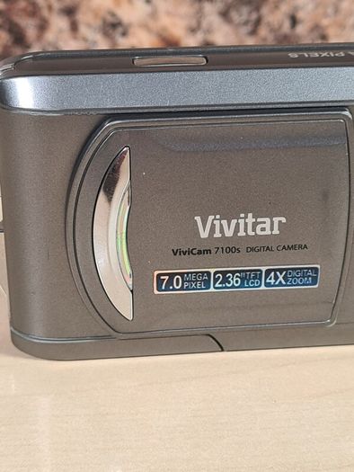 Vivitar Vivicam 7100s Digital Camera 7mp Mega Pixels Compact No Battery Charger Or Memory Card
