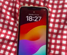 iPhone XR 64gb