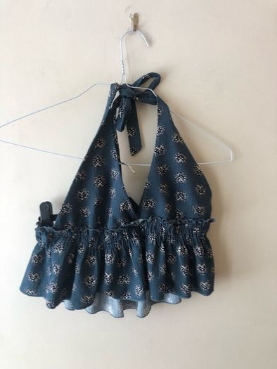 Pull & bear top (med)