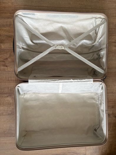 Large hard shell suitcase