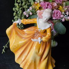 Rare Vintage 1970' Royal Doulton Lady Figurine KIRSTY