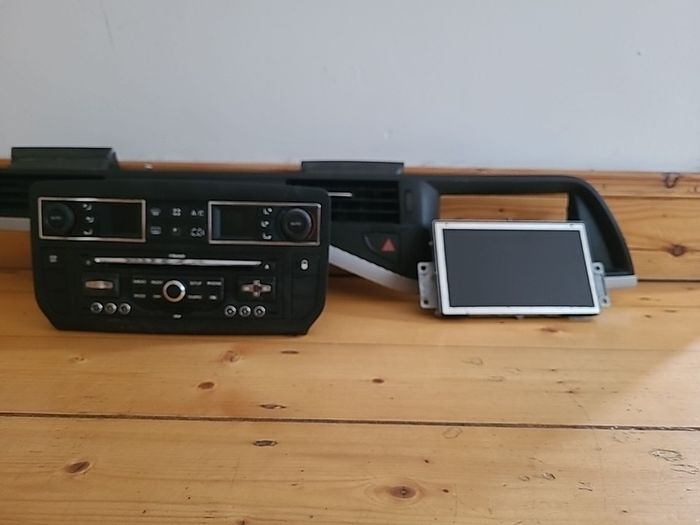 Citroen C5  1.6 hdi  all parts available