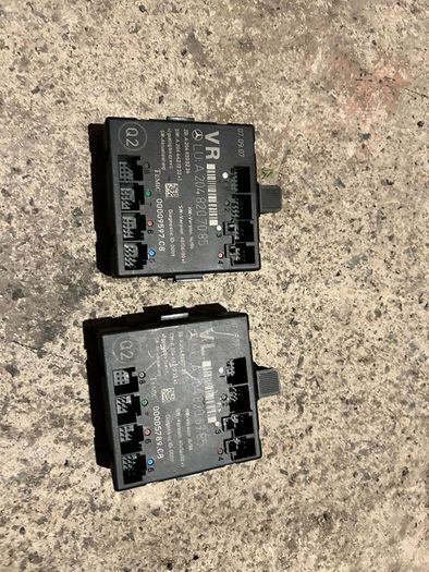 MERCEDES-BENZ C W204 front Right and Left Door Control Unit