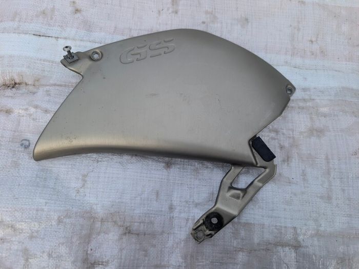 panel trim r1200 GSA left hand side