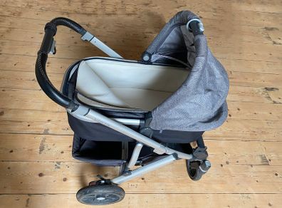 Uppa Baby Travel System (Buggy, Carrycot, Adapters, Booklet, Accessories & Original Carry Bag)