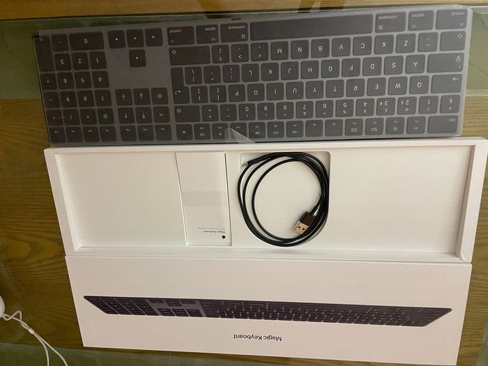 Apple Magic Keyboard