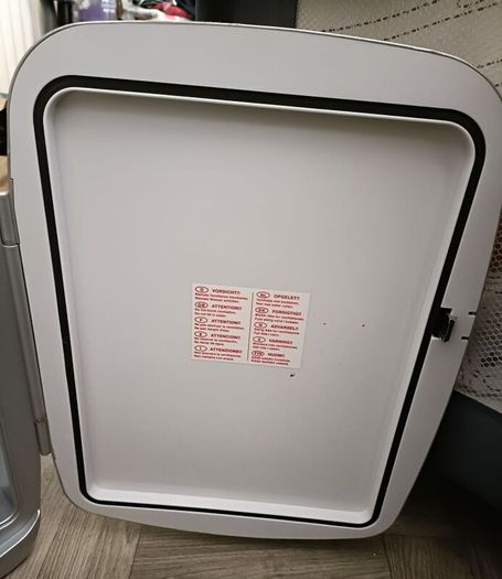mini fridge