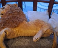 Large lion plush toy