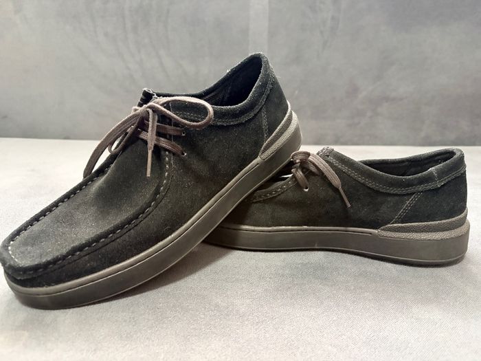 Clarks Black Suede Shoes size eu43