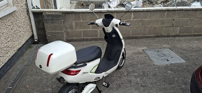 electric scooter