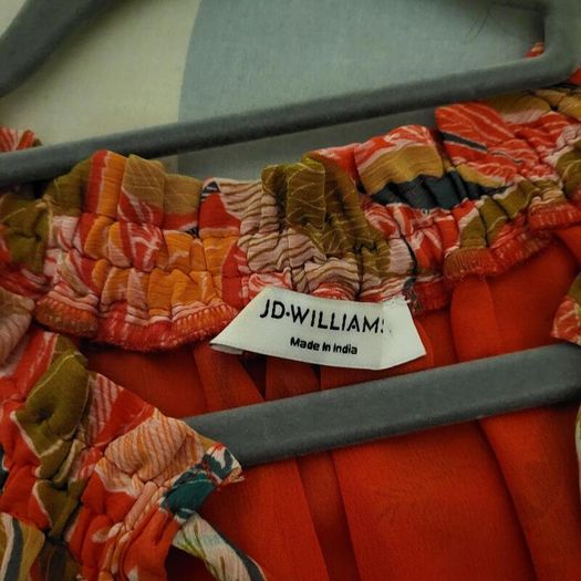 JD Williams sleeveless blouse, Size 22, Brand new
