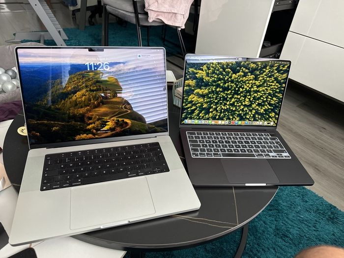 Mac Book Pro 14" M3/ 18 GB Ram/ 500GB Storage