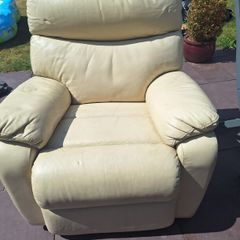 Electric recliner chair