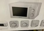700W White Microwave