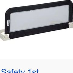 Portable bed guard