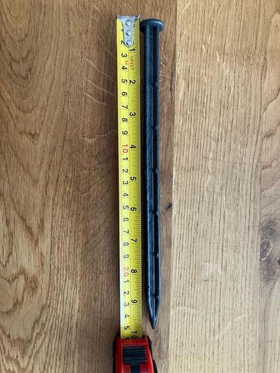 Brand new garden stakes / pegs