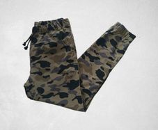 H&M Camo Cuffed Jogger Style Pants (W32)
