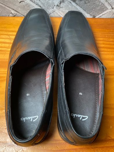 NWOB Clarks Gadwell Stride Mens Black Leather Slip-On Loafers UK10