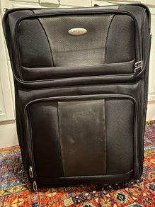Samsonite large luggage suitcase expandable