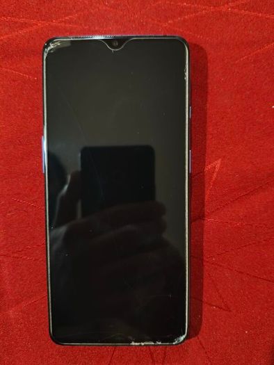 OnePlus 7T with original box and Charger