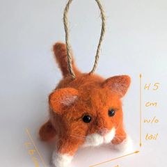 Handmade Woollen Red Cat Charm/ Xmas Decor