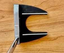 Inesis Malley 100 Putter