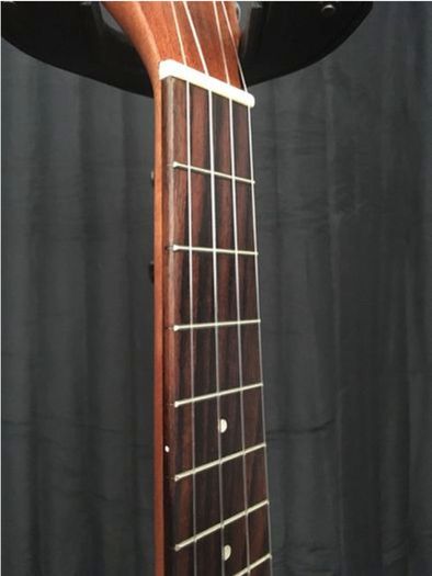 Ukulele TENOR + BEGINNERS COURSE+ full bundle of accessories included!!!