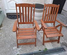 2 garden chairs for