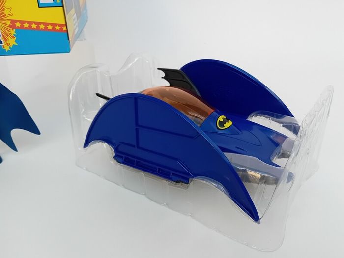 Macfarlane DC Super Powers Batman Batwing Re-Issue