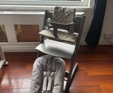 Tripp Trapp storm grey plus extras