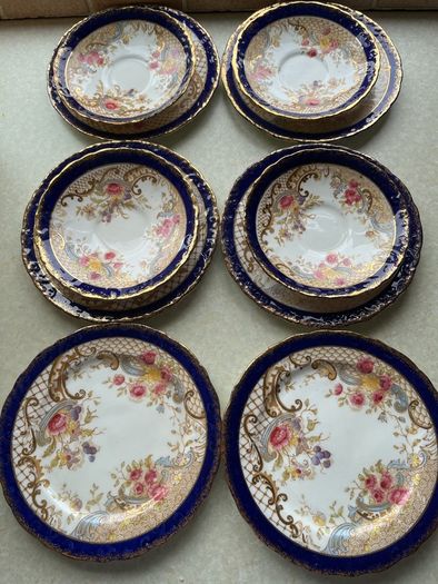 Antique 19th C5 Side Plates & 4Saucers p