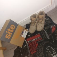 Site work boots