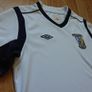 E1 SALE!!!   Umbro White Top. Age 11-12 Image 3