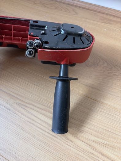 Hilti Portable Band Saw