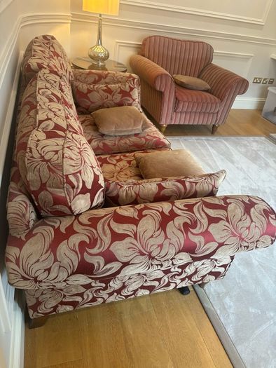 3 piece suite of furniture