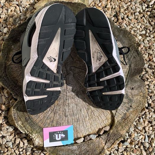 Premium Nike Air Huarache Black Grey