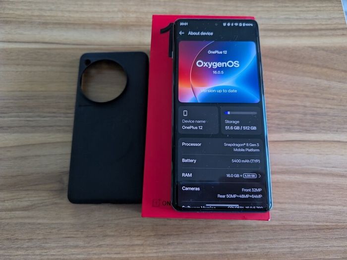 OnePlus 12 512gb Dual SIM Factory Unlocked in mint condition