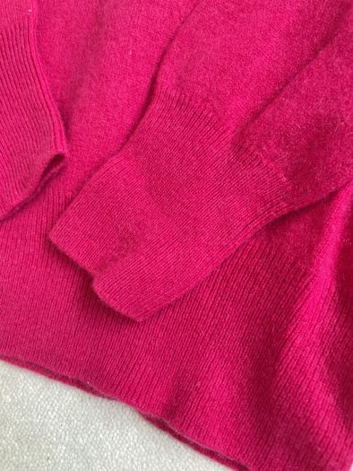Cerise Pink cashmere jumper Size 10