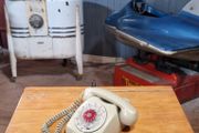 Antiques &amp; Collectables