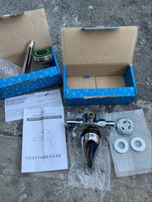 Thermostatic Shower Valve + Fixed Shower Head Sagittarius Derby concealed/exposed