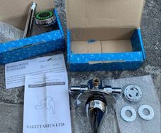 Thermostatic Shower Valve + Fixed Shower Head Sagittarius Derby concealed/exposed