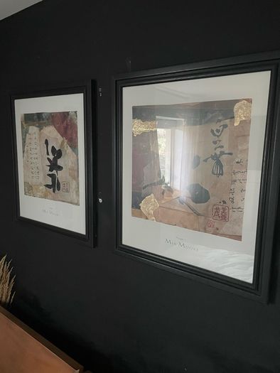 2 pictures