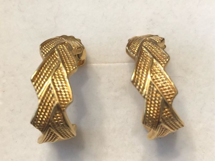 avon earrings